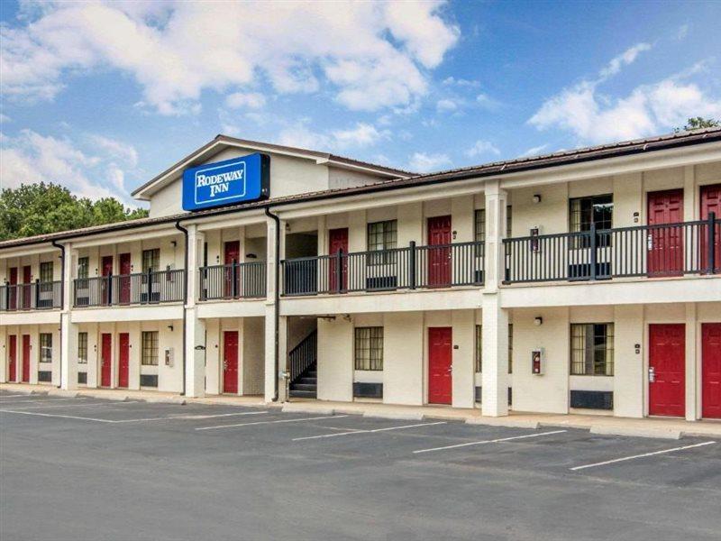 Rodeway Inn LaGrange Exterior photo