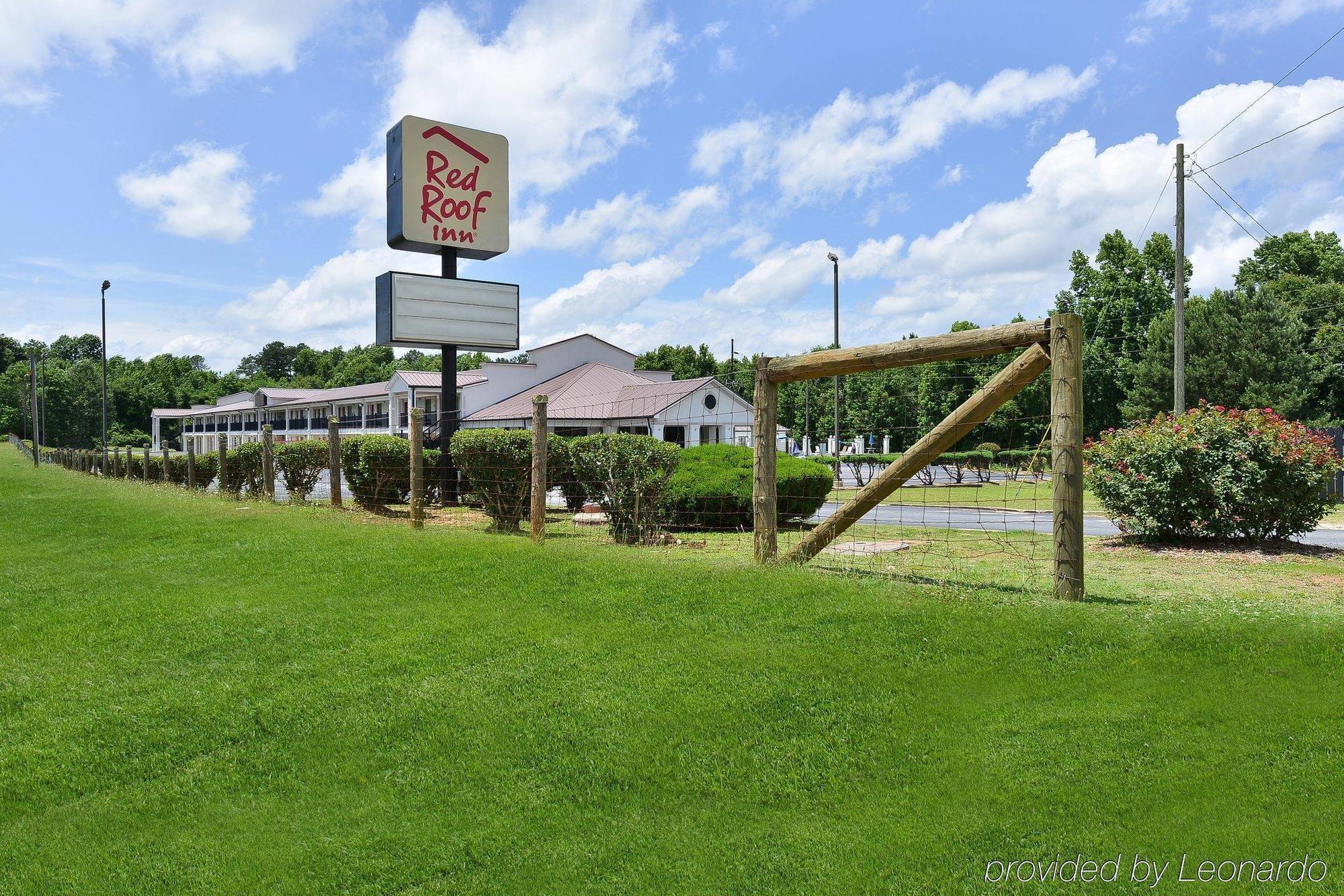 Rodeway Inn LaGrange Exterior photo